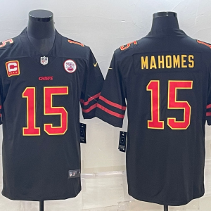 Men??s Kansas City Chiefs Chiefs #15 Patrick Mahomes Black Red Gold 4-Star C Patch Vapor Limited Jersey