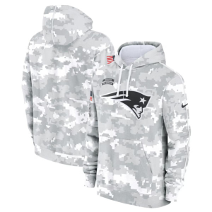 Men's New England Patriots Patriots 2024 Arctic Camo Salute to Service Club Fleece Pullover