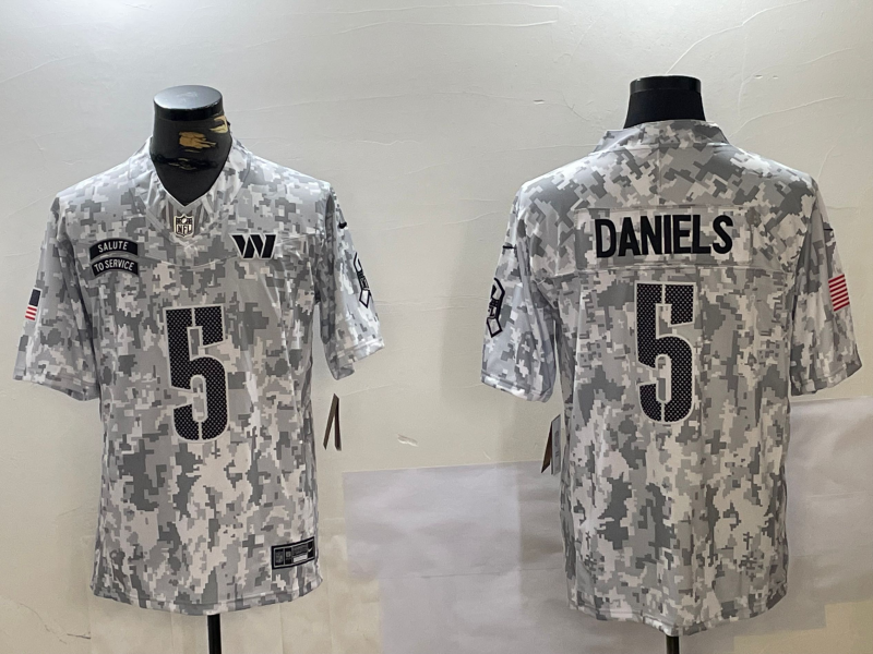 Men's Washington Commanders #5 Jayden Daniels Arctic Camo 2024 F.U.S.E. Salute to Service Jersey