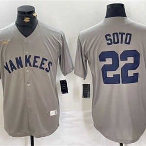 Men's New York Yankees #22 Juan Soto Gray Cool Base Stitched Baseball Jersey