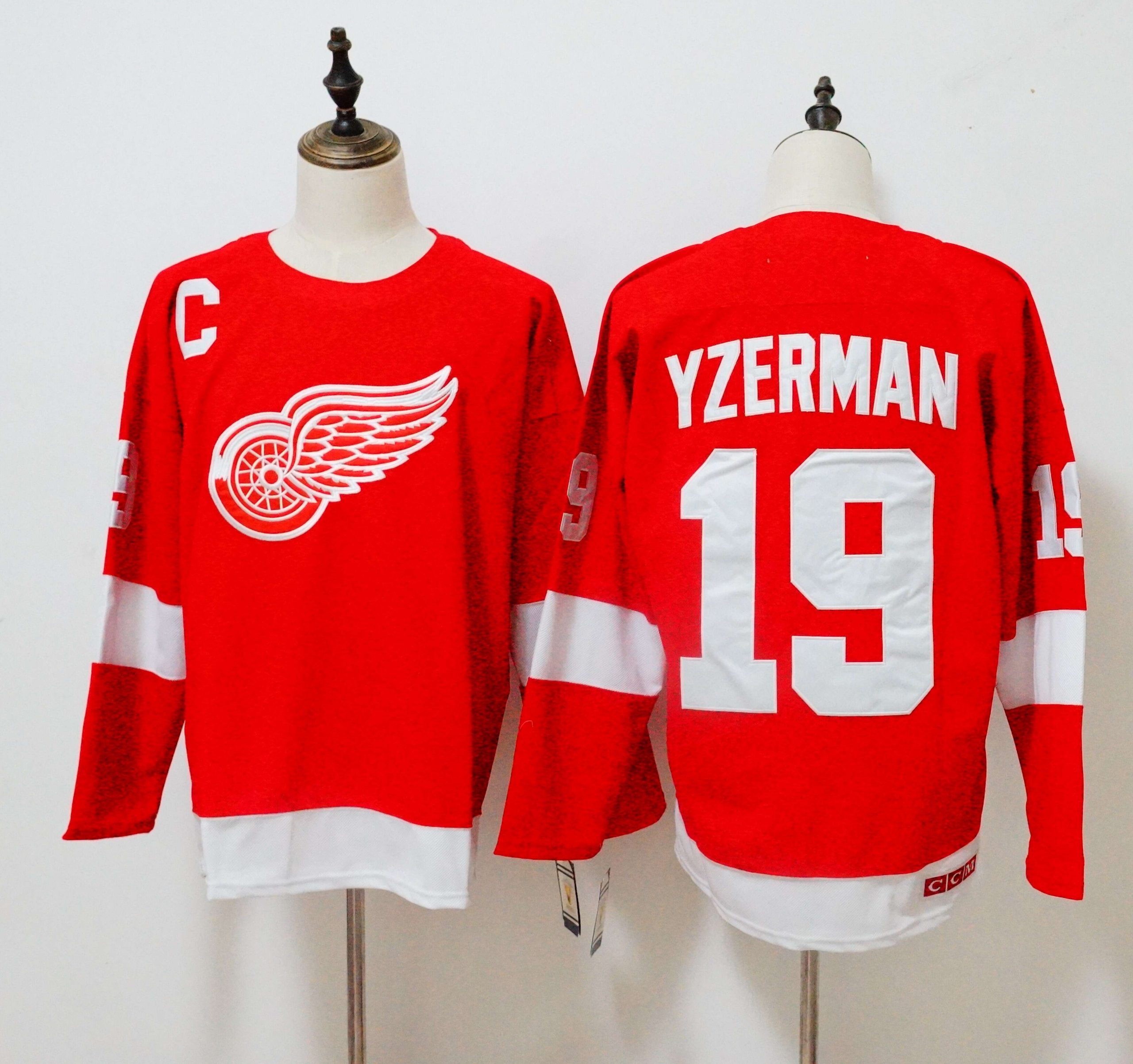 Detroit Red Wings #19 Yzerman Red Mitchell and Ness NHL jersey