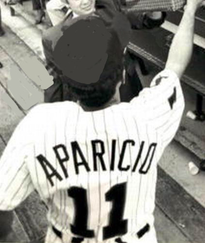 LUIS APARICIO Chicago White Sox 1960's Home Majestic Throwback Baseball Jersey - Image 4