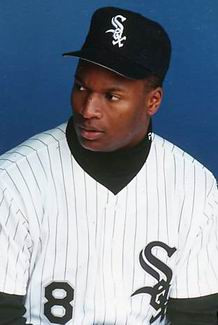 BO JACKSON Chicago White Sox 1993 Home Majestic Baseball Throwback Jersey - Image 4