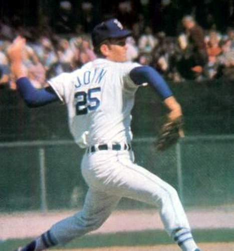 TOMMY JOHN Chicago White Sox 1968 Home Majestic Throwback Baseball Jersey - Image 4