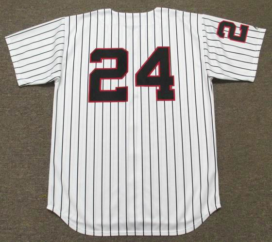 EARLY WYNN Chicago White Sox 1960's Majestic Cooperstown Home Baseball Jersey - Image 5